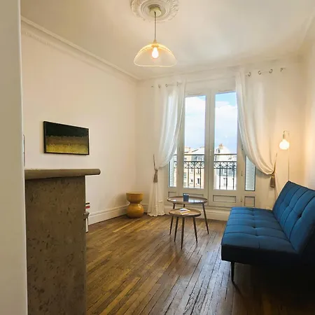 Coquet Avec Vue - Alesia Parigi