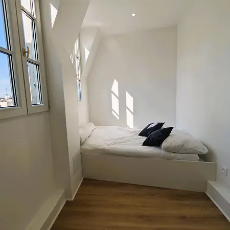 Coquet Avec Vue - Alesia Apartment
